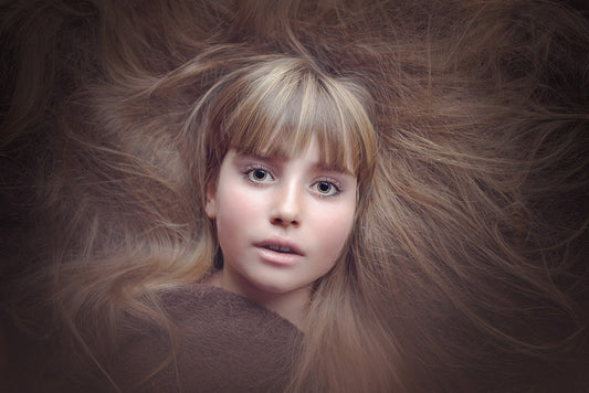 How to have Dandruff Free Winter Hair Naturally when you use Neem